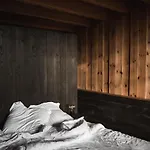 라 그르누예르 호텔 몽트뢰유쉬르메르